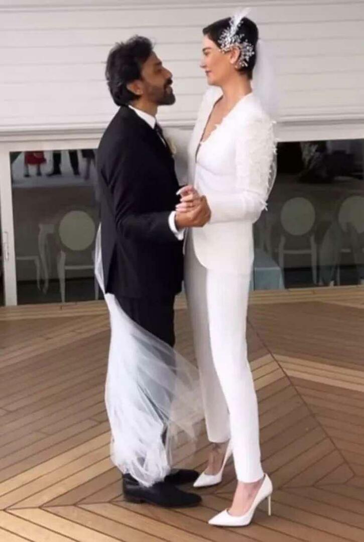 Sevcan Yaşar ja İrsel Çivit menivät naimisiin