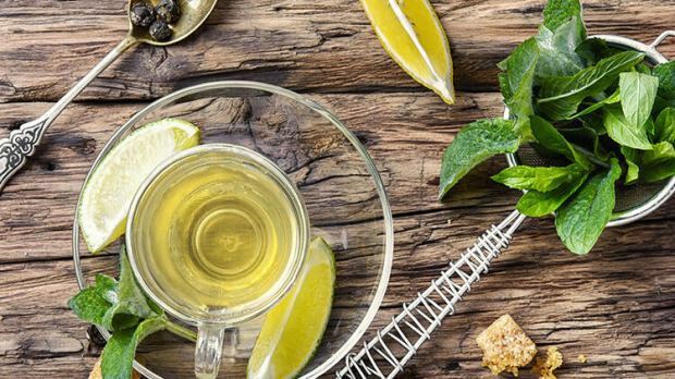Mitä hyötyä on sitruunan lisäämisestä teeseen? Nopea laihtuminen menetelmä sitruunan teetä
