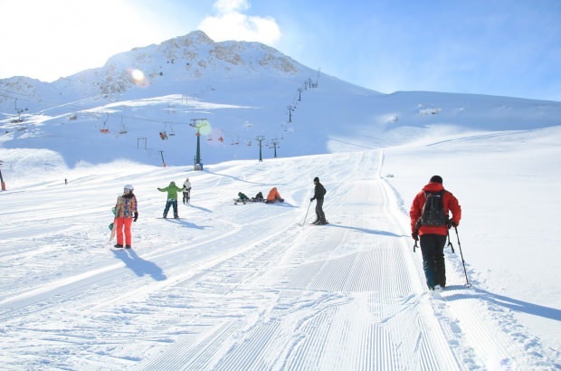 Kuinka päästä Antalya Saklıkentin hiihtokeskukseen?