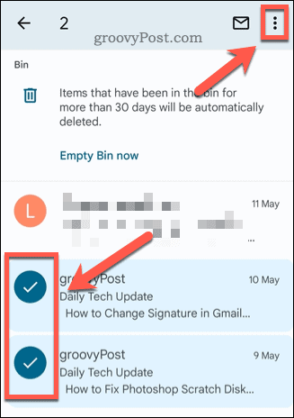 Sähköpostien valitseminen Gmailin roskakorikansiosta