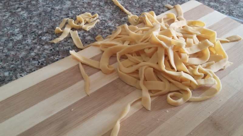 Kuinka tehdä pasta taikinaa kotona