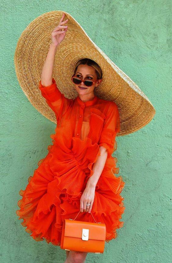 Oranssi mekkoyhdistelmä