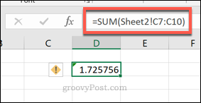 Excel SUM -kaava, joka käyttää eri taulukon solualueita