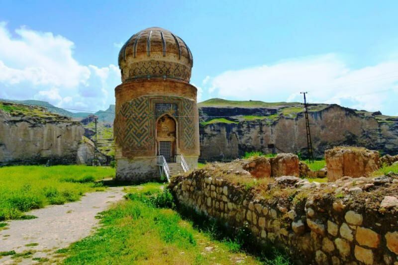 Sinun täytyy nähdä Turkissa valmistuneiden historiallisten rakennusten palauttaminen