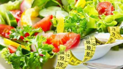 Runsas ja laihduttava salaatti reseptit! Helppo ruokavaliosalaatit