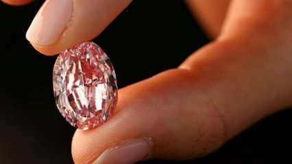 Hinta on hämmästyttävä: "suurin" timantti on myyty!