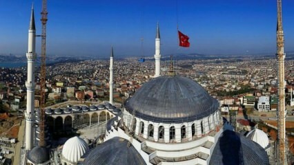 Çamlıcan moskeijan matot laitettiin