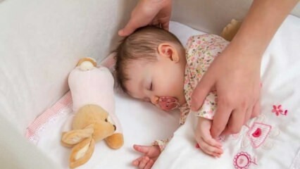 Menetelmät, jotka saavat vauvat nukkumaan helposti